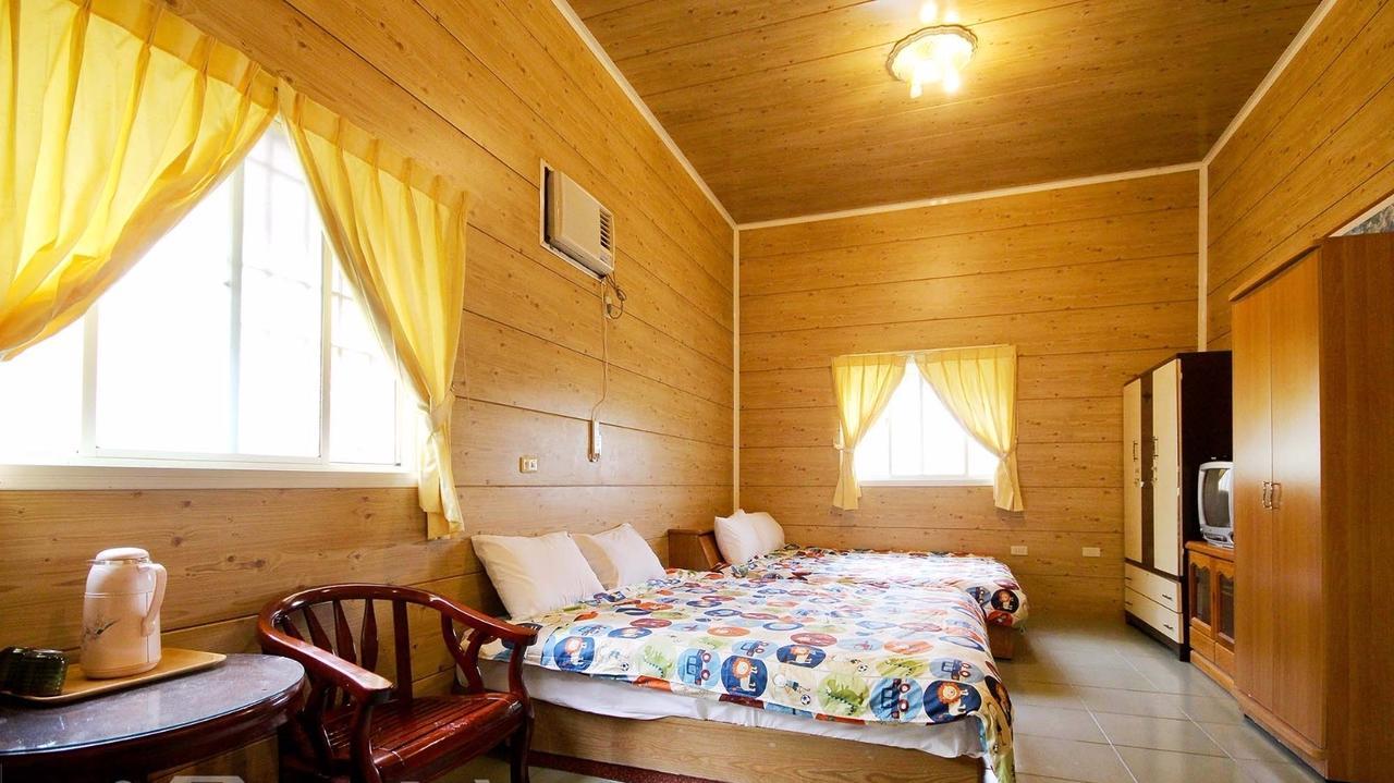Sun Moon Lake Wild Flower Bed & Breakfast Yuchi Exterior foto