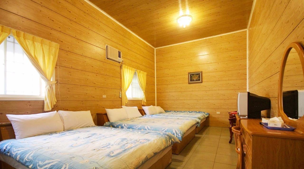 Sun Moon Lake Wild Flower Bed & Breakfast Yuchi Exterior foto